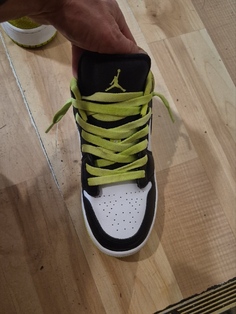 Jordan Kids Black, White & Neon Yellow Low-Top Sneakers - Picture 2 of 4
